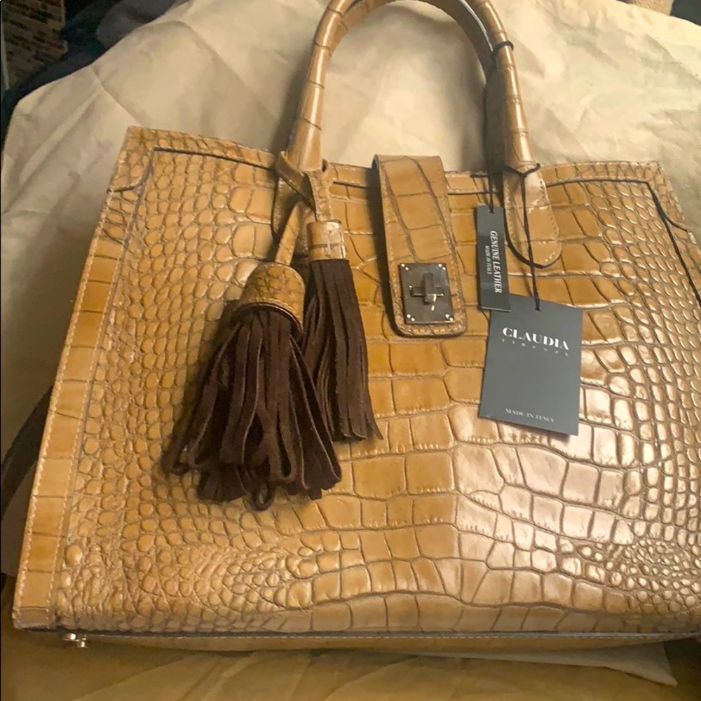 New Claudia Firenze Beautiful Italian genuine leather brand newtag made in Italy